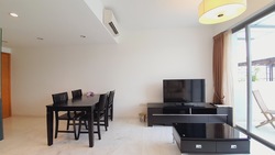 Centro Residences (D20), Condominium #536594571